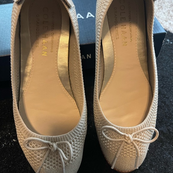 COLE HAAN: Cloud All Day Knit Ballet Flat - Picture 2 of 5